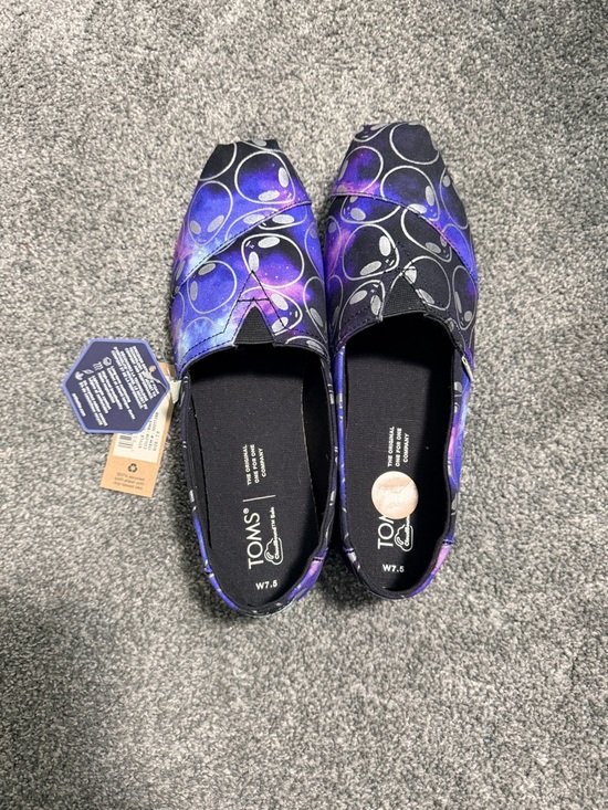 Toms Shoes - Toms Women's Black Foil Alien Galaxy Print Slip-Ons